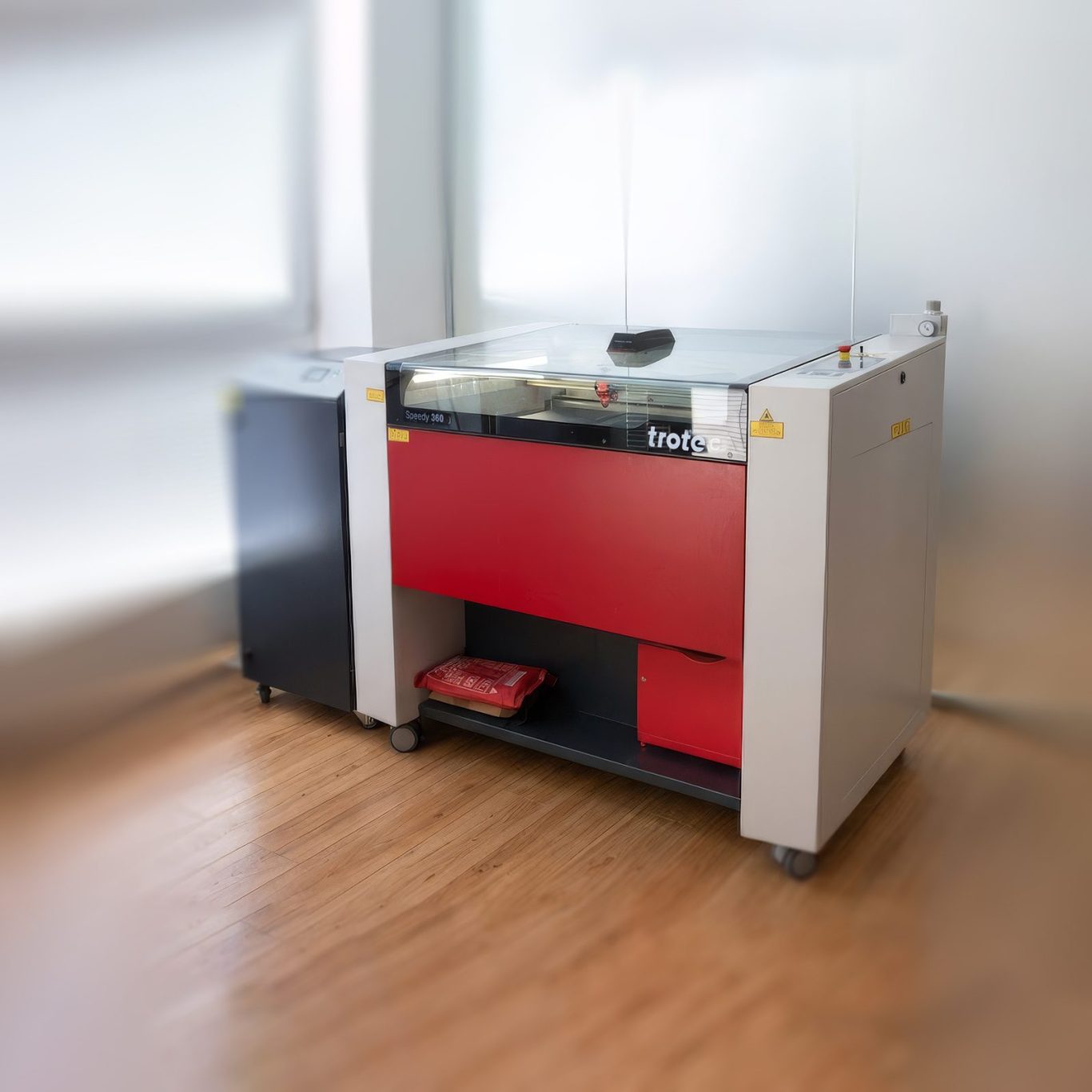 Modernste Maschine für ALsergravur und Laser Schneiden Trotec Laser Speedy 360